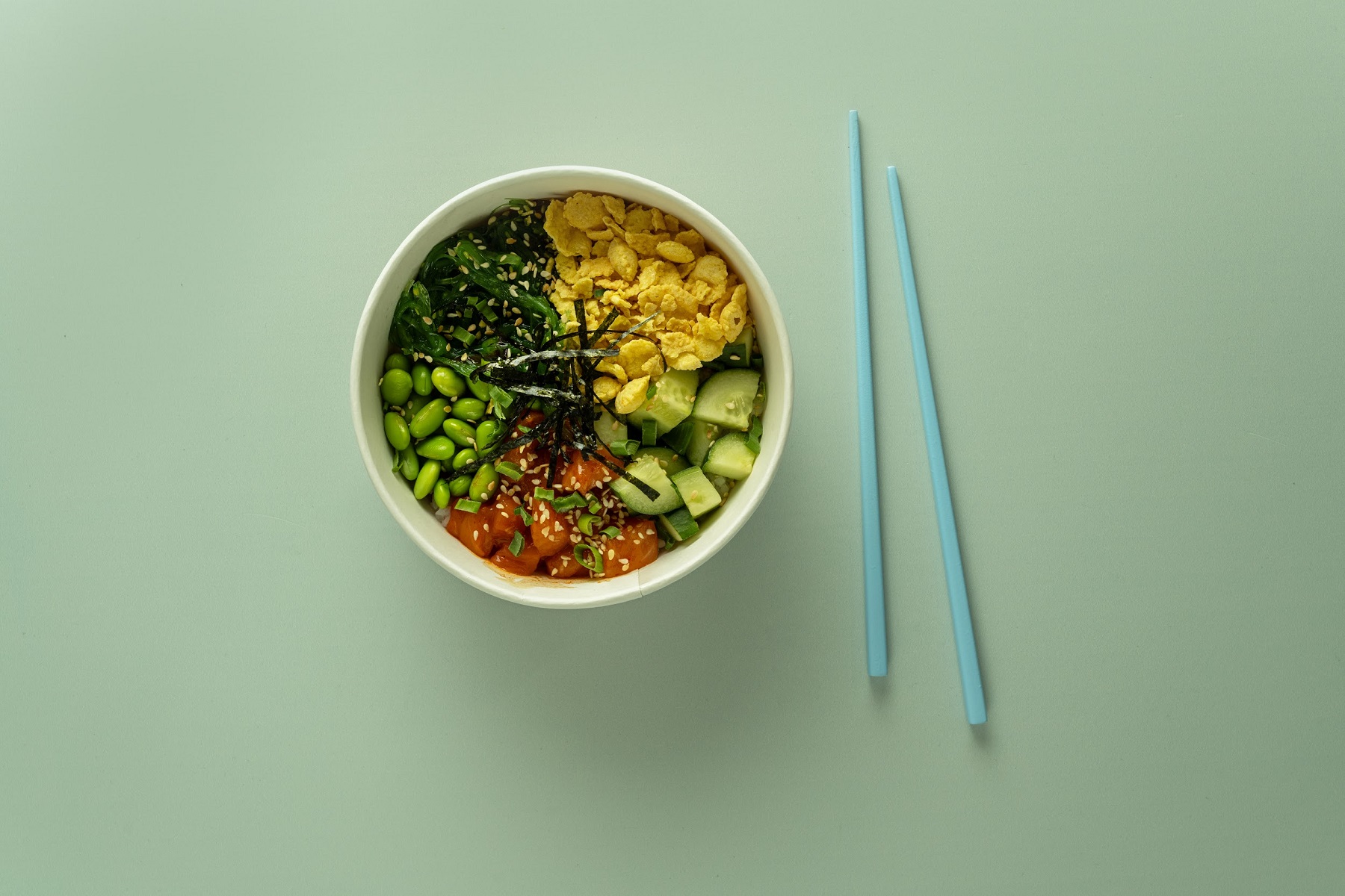 Поке кимчи с лососем 