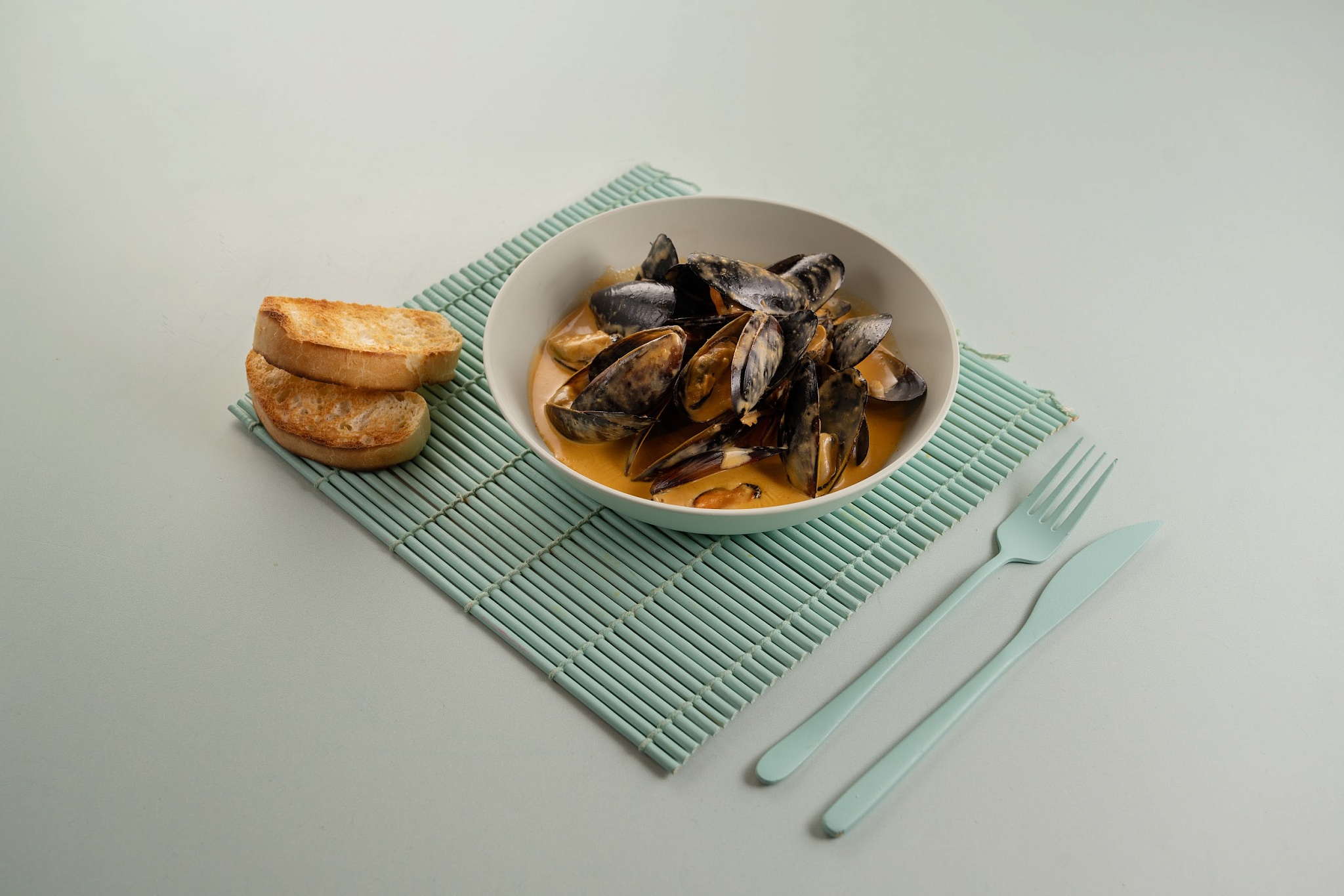 Мидии том ям