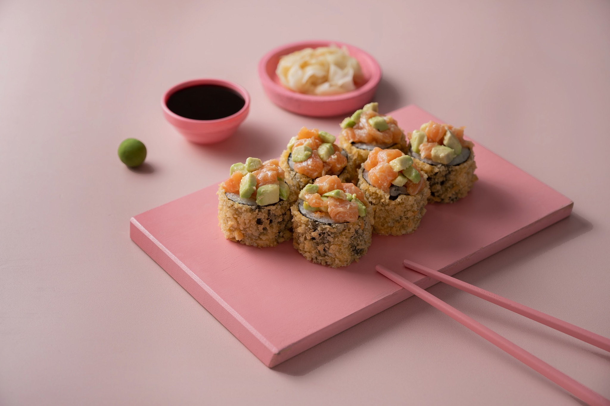 Тартар темпура с лососем